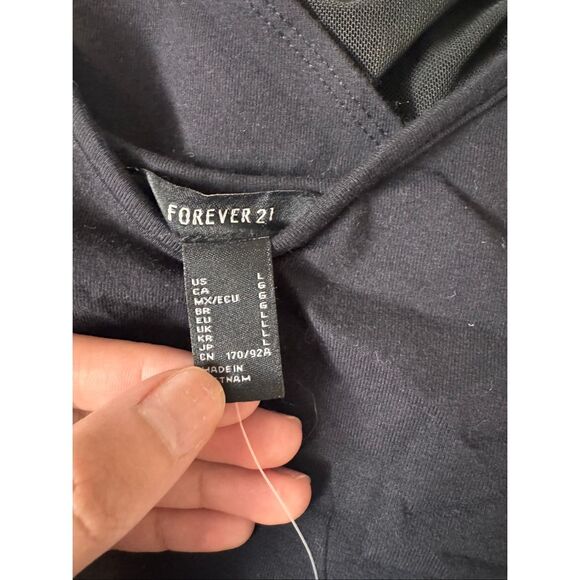 Forever 21 Black Stretch Spaghetti Strap Bodysuit – Basic Everyday Layering One- - Picture 4 of 7